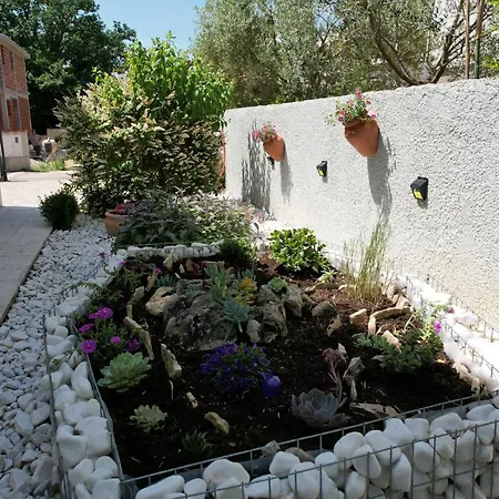 Casa Delphia Villa Segotici